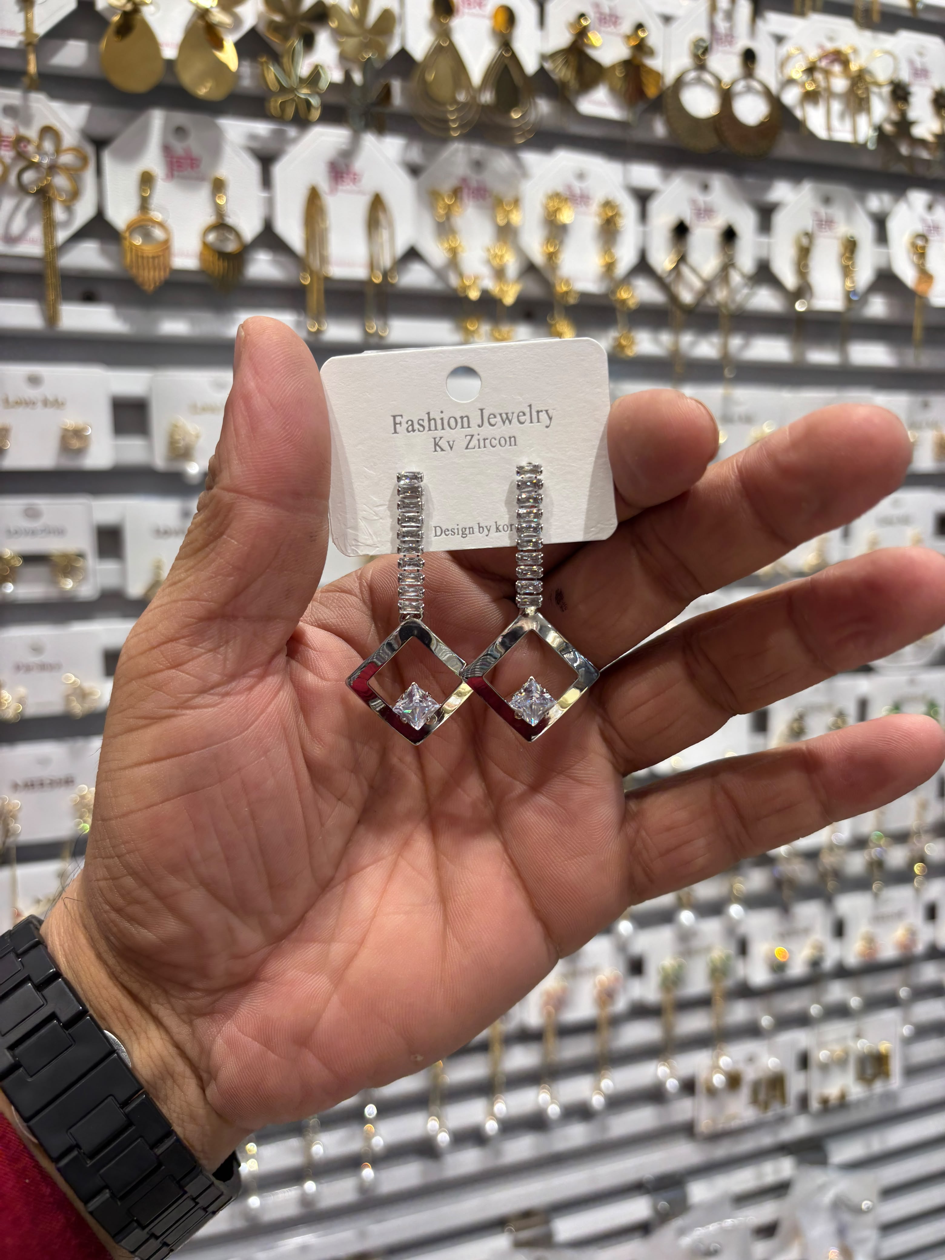 Earrings 023